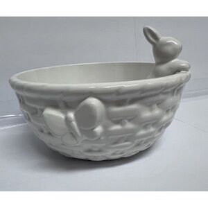 Easter Decor Ceramic Basket Bowl Sculptural Bunny Rabbits Butterly White